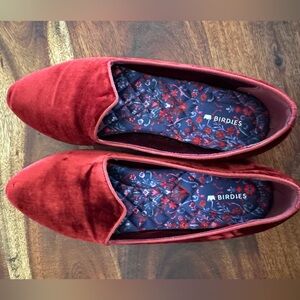 Birdies Burgundy red velvet Starling flats size 10